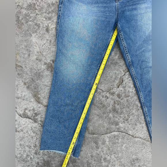 new with tags FREE PEOPLE curvy  High-rise Vintage Straight Jeans - Picture 4 of 10